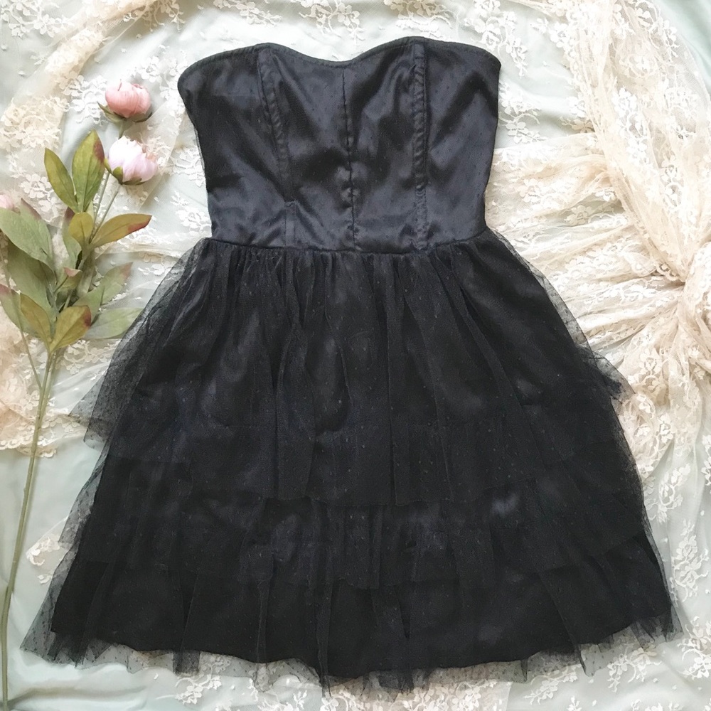 H&M Black Layered Mesh Strapless Dress